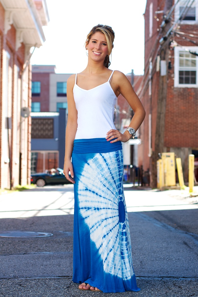 Tie dye outlet maxi skirt navy