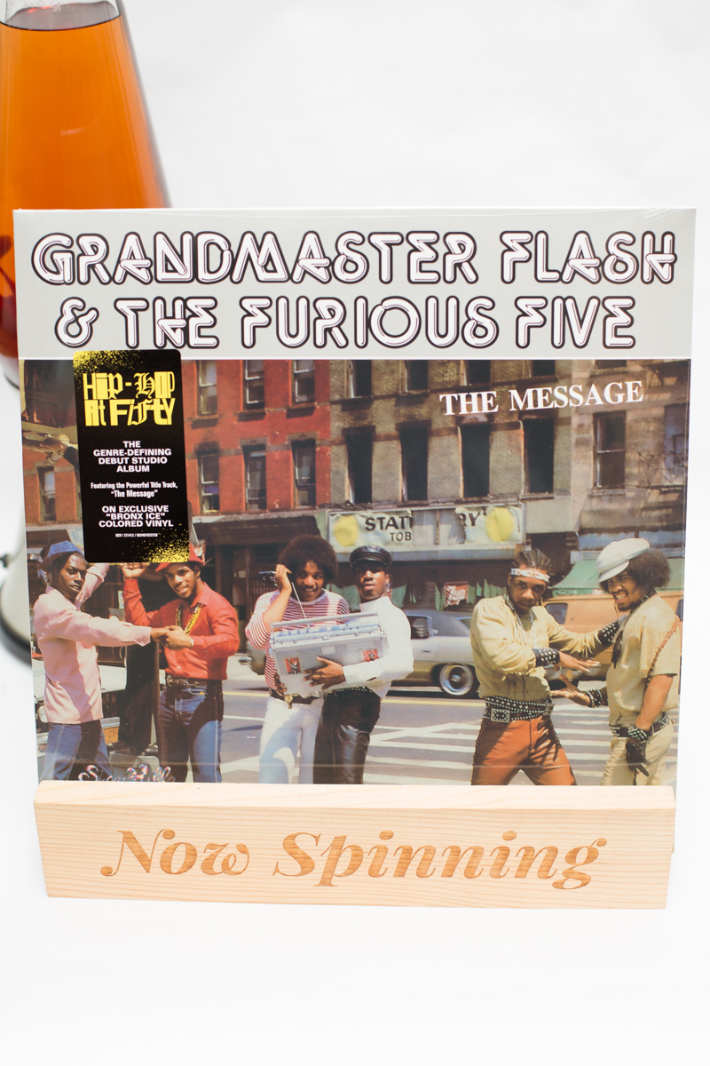 Grandmaster FlashThe Furious Five - The Message