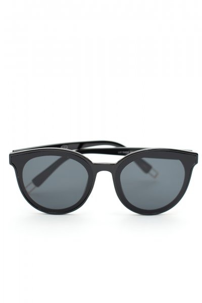 Black Fashion Sunglasses by Ocean and Land