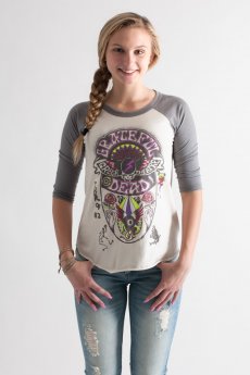 Grateful Dead 1982 Tour Raglan by Junk Food