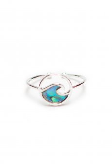 Wave Ring by Fame